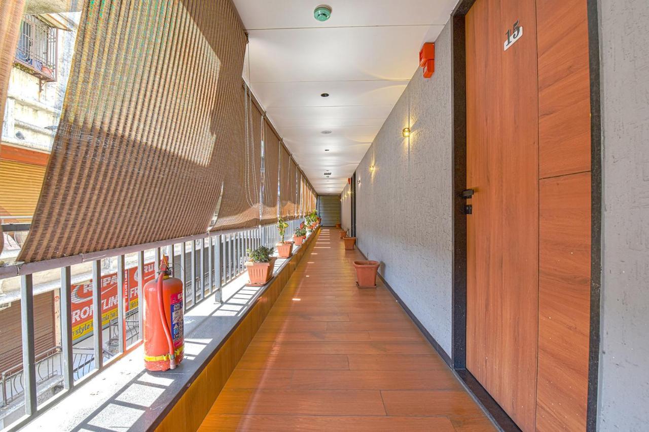OYO 93041 Hotel Udhna Inn Surat Esterno foto